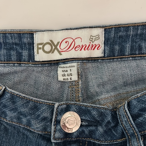 Fox Racing Denim Brittany Jean Shorts Short Shorts Size 1-2 - Picture 5 of 6